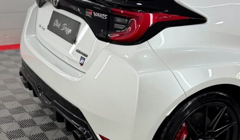 
								2022 Toyota GR Yaris full									