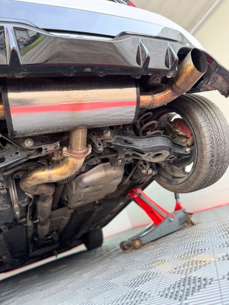 
								2022 Toyota GR Yaris full									