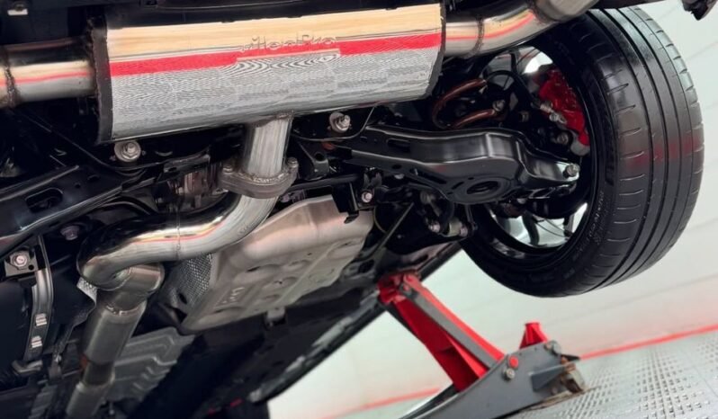 
								2022 Toyota GR Yaris full									