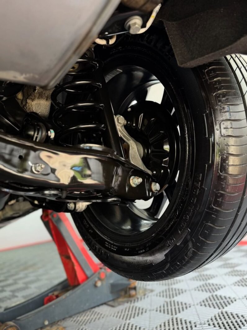 
								2022 Volkswagen Taos full									