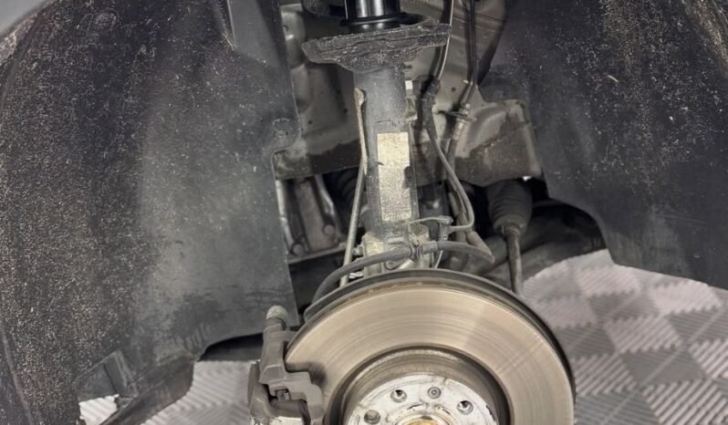 
								2022 Volkswagen Taos full									