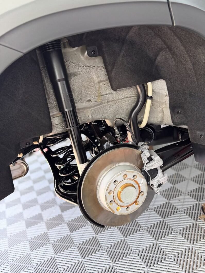 
								2022 Volkswagen Taos full									