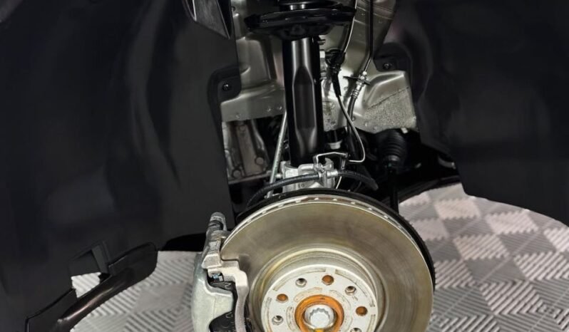 
								2022 Volkswagen Taos full									