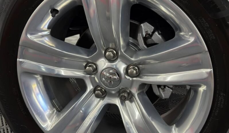 
								2015 Ram 1500 5.7L HEMI V8 full									