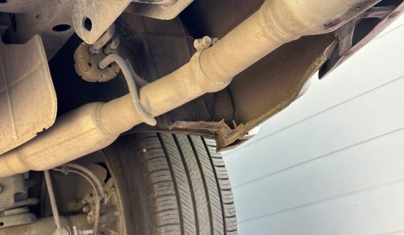 
								2015 Ram 1500 5.7L HEMI V8 full									