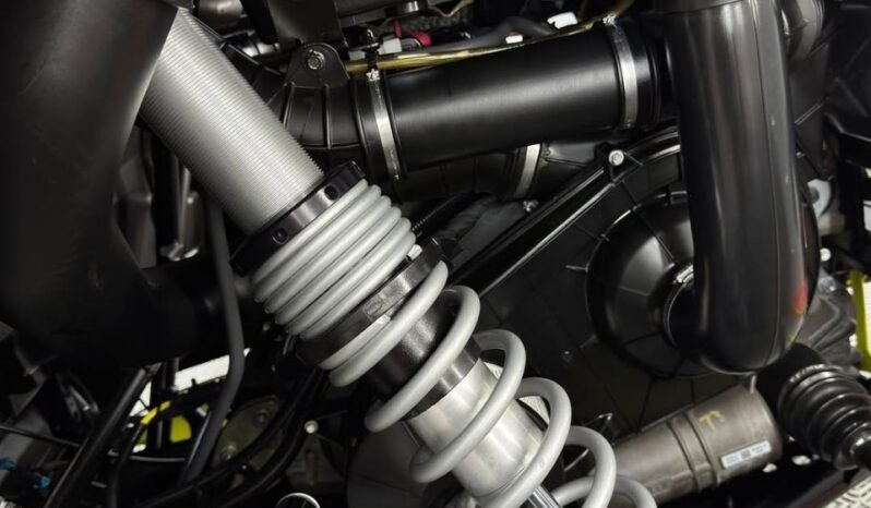 
								Polaris RZR 1000 XP full									