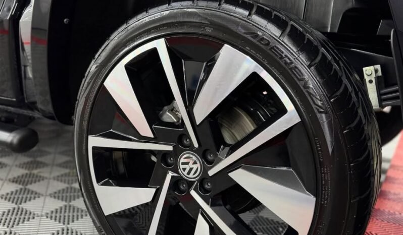 
								2021 Volkswagen Amarok V6 Highline / Extreme full									