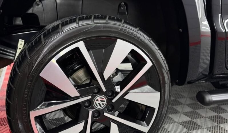 
								2021 Volkswagen Amarok V6 Highline / Extreme full									