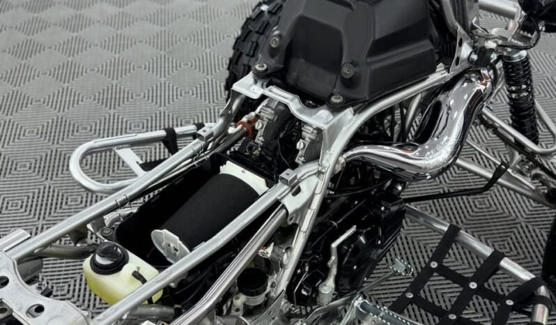 
								2007 Yamaha Banshee 350 full									