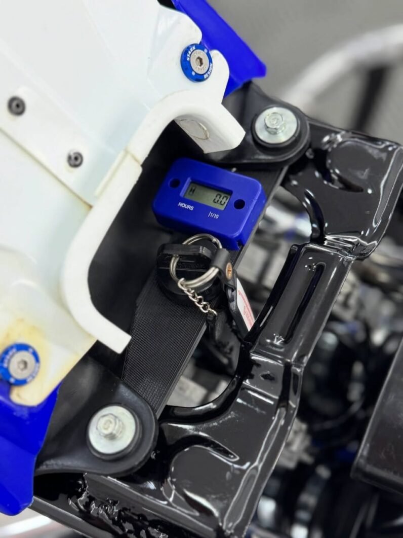 
								2010 Yamaha Banshee 350 full									