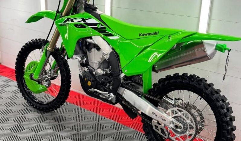 
								2022 Kawasaki KX450 full									